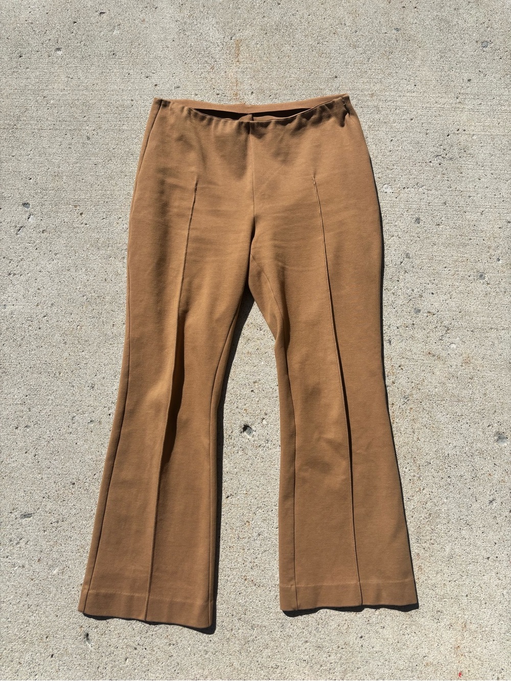 Everlane Dream Kick Flare Pant | Size L | Earth Brown